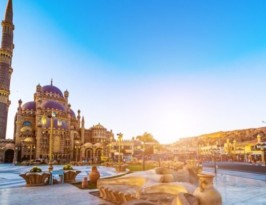 city tour sharm elsheikh old market shopping axatours 2 - Из Шарм-эль-Шейха в Каир: Грандиозное путешествие к Великим Пирамидам — Полный гид 2026